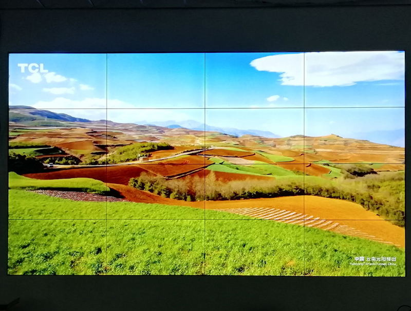 職業(yè)技術學校液晶拼接屏